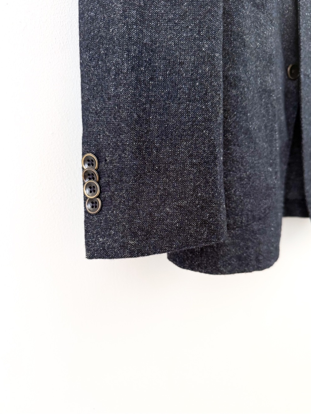 Eleventy Navy Silk Wool-Blend Two-Button Sport Coat Blazer Navy Textured 38R - Picture 9 of 16